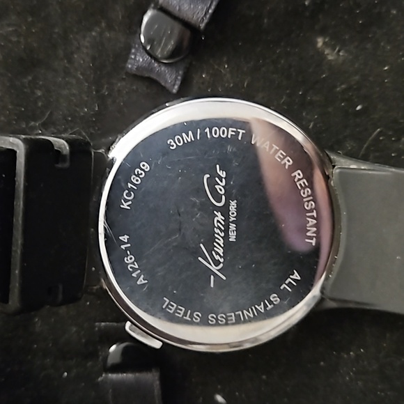 KENNETH COLE NEW YORK DIGITAL WATCH MENS - Picture 4 of 4